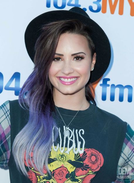  - DEMI LOVATO LA MY FM PRESENTS MY BIG NIGHT OUT