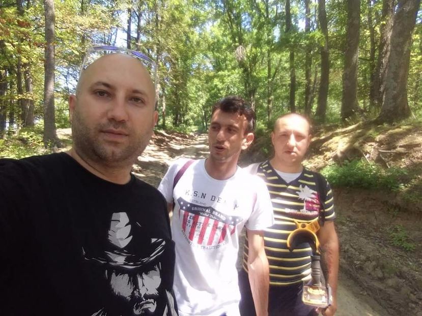 received_1448017031926781 - Prin pădure