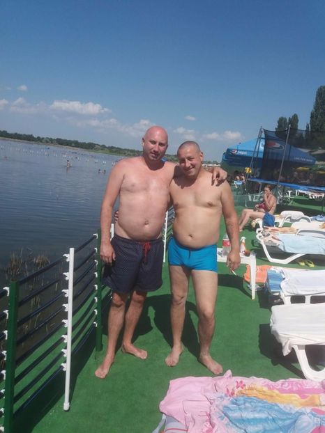 received_1469458106449340 - prietenii mei