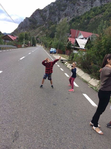 received_1549568155105001 - 2017