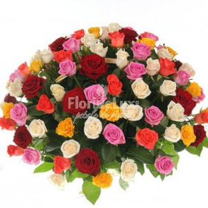 cos_trandafiri_multicolori_3 - BUCHETE DE FLORI