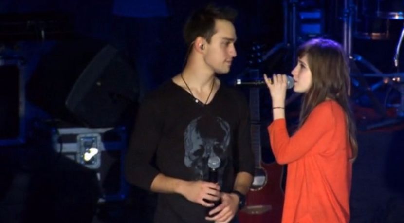 bandicam 2017-11-17 18-51-47-687 - 01 one - pmv - 3