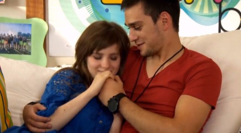 bandicam 2017-11-17 18-52-18-008 - 01 one - pmv - 3