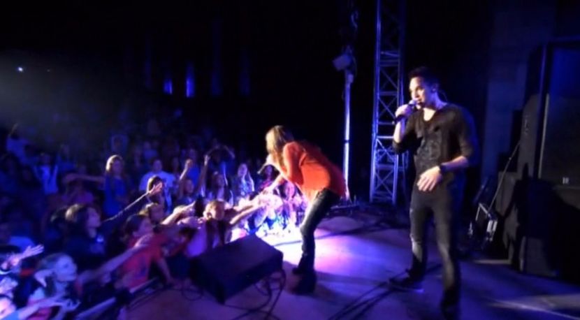 bandicam 2017-11-17 18-52-26-899 - 01 one - pmv - 3