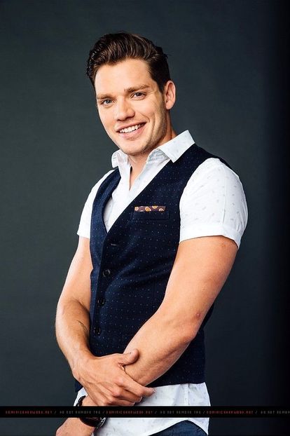 Dom (8) - Dominic Sherwood