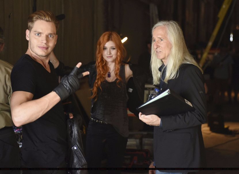 001 (15) - Shadowhunters