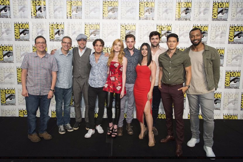 007 (4) - Shadowhunters