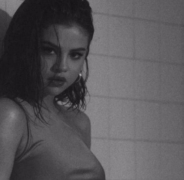 bandicam 2017-11-19 21-19-05-680 - selena2