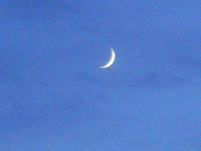 Luna Noua in Capricorn - Luna - Soarele si norii - 1
