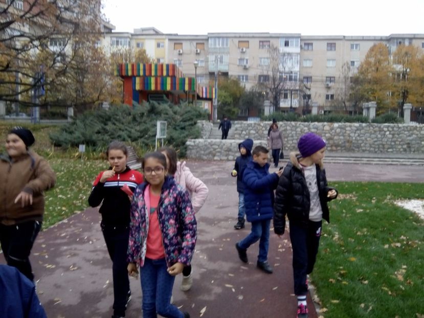  - 2017 - Sc altfel - Excursie Craiova