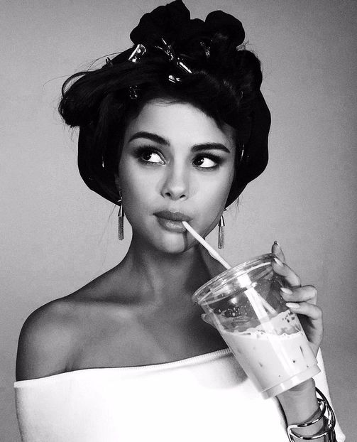 e37a93ac4e0401e269bf20a6846fd7a5--selena-gomez-daily-selena-selena - selena2