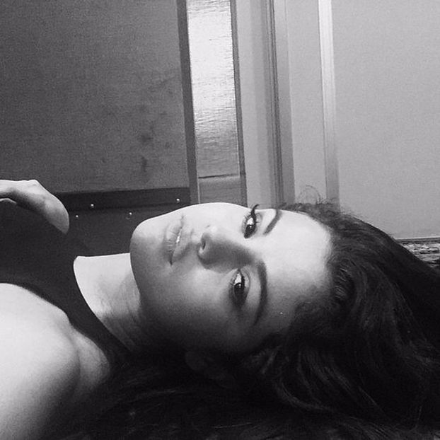 943126680c80a4abaa45b3bd5b1954ac - selena2