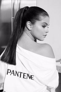 bandicam 2017-11-24 09-43-38-836 - selena2