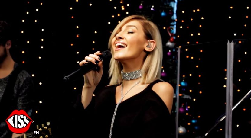 bandicam 2017-11-24 10-29-21-269 - Kiss FM