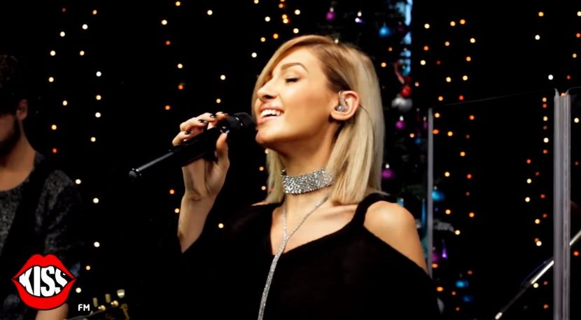 bandicam 2017-11-24 10-29-21-672 - Kiss FM