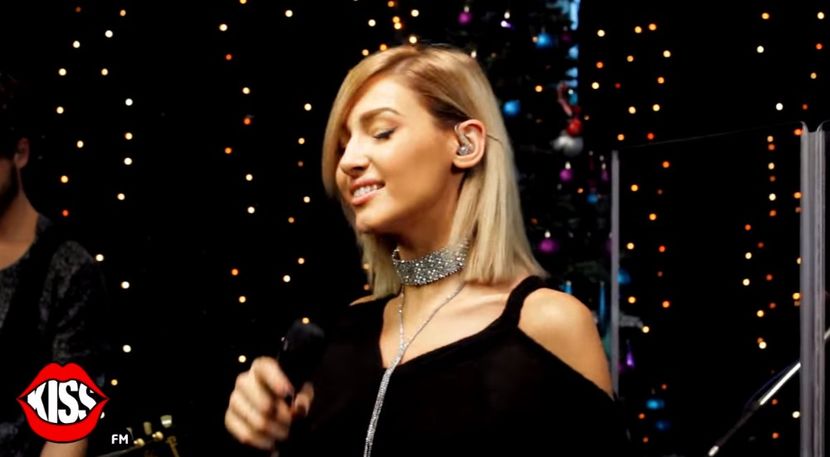 bandicam 2017-11-24 10-29-21-849 - Kiss FM