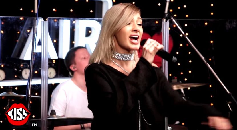 bandicam 2017-11-24 10-29-44-500 - Kiss FM