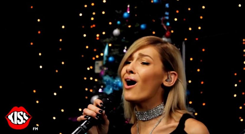 bandicam 2017-11-24 10-29-45-878 - Kiss FM