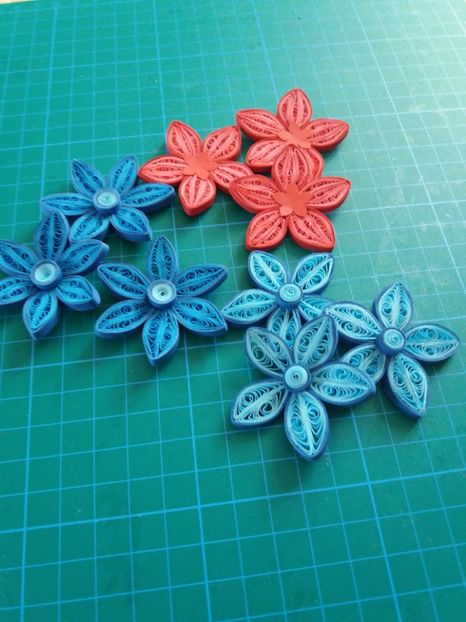  - QUILLING