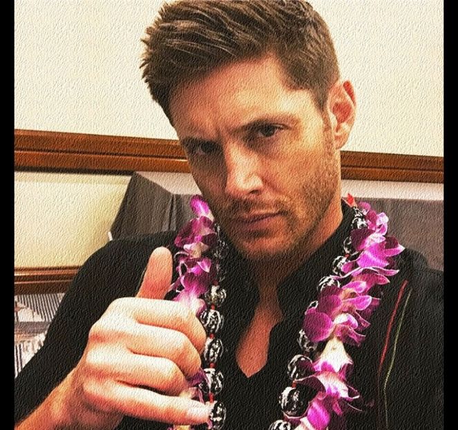 `⚝ 1st day │ >driver picks the music, shotgun shuts his cakehole< - SPNfamily - always in my heart