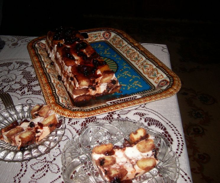 25 11 17 - Culinare-Torturii