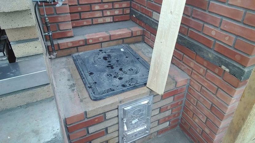 C7 - GRATAR DE GRADINA DIN CARAMIDA LA NEA ION LA CERNAVODA