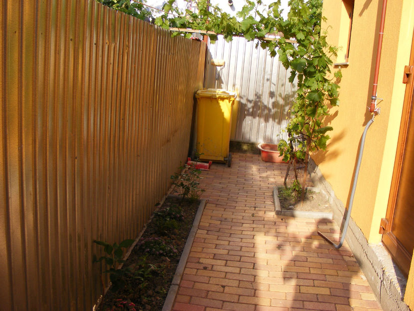 nou 054 - LOCUL UNDE MA RELAXEZ ZILNIC