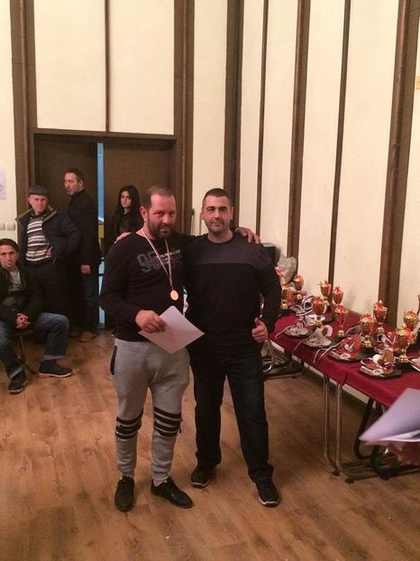  - 2--PORUMBARI PASARARI PRIETENI