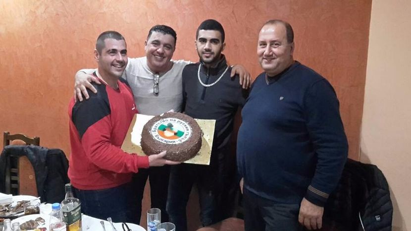  - 2--PORUMBARI PASARARI PRIETENI