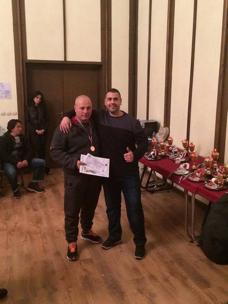  - 2--PORUMBARI PASARARI PRIETENI