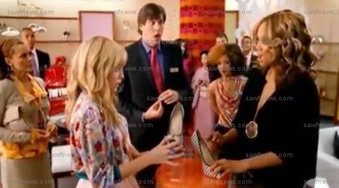 Hannah_Montana_Still_Miley_Cyrus_Tyra_Banks