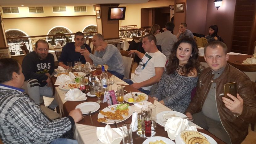 2017-12-01 22.59.58 - u EXPO CLUB RASE RUSESTI BULGARIA-2017