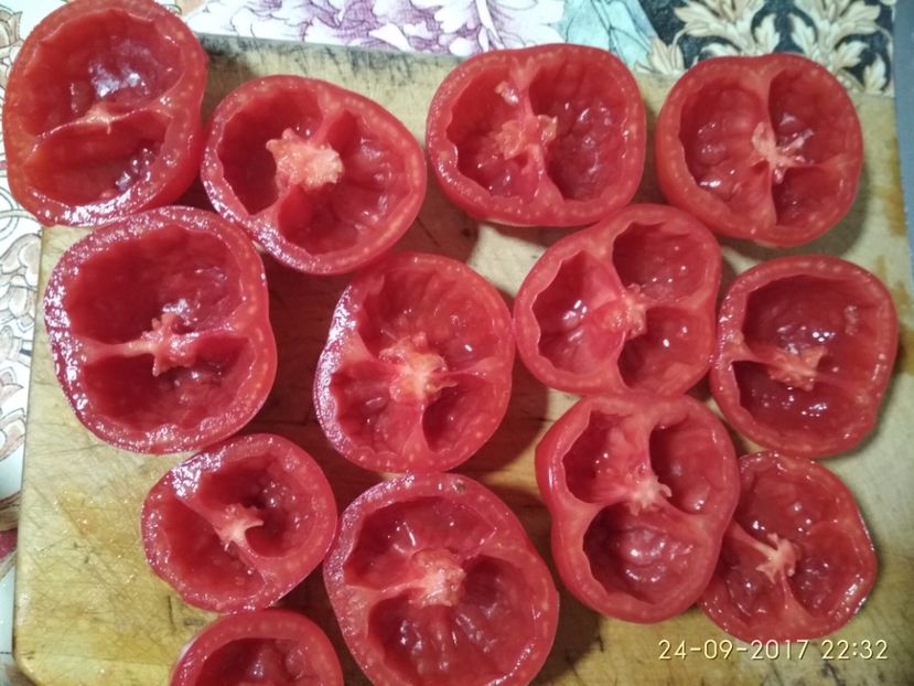 ROSII GOGOȘAR  fara seminte (1) - ROȘII GOGOȘAR