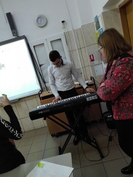  - Activitate de 1 Decembrie