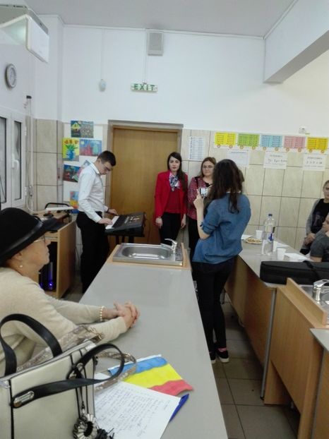  - Activitate de 1 Decembrie