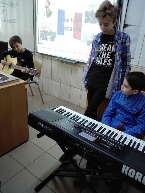  - Activitate de 1 Decembrie