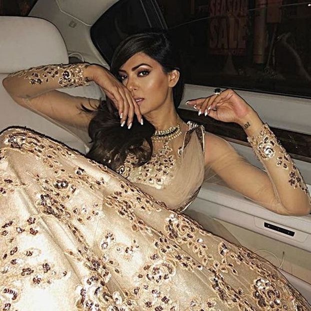 ∞ Sushmita Sen ∞ @MYPERFECTQUEEN - this is literally perfection - xoxo