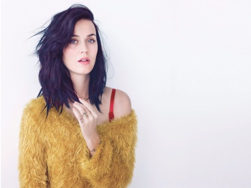 KATY PERRY - VEDETE CARE SEAMANA FOARTE BINE APROAPE IDENTIC PART ONE