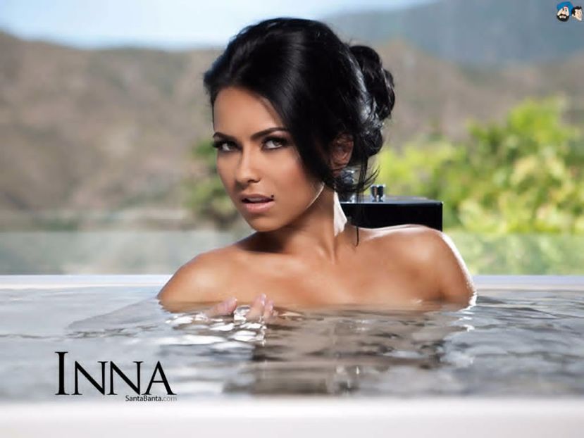 INNA - VEDETE CARE SEAMANA FOARTE BINE APROAPE IDENTIC PART ONE