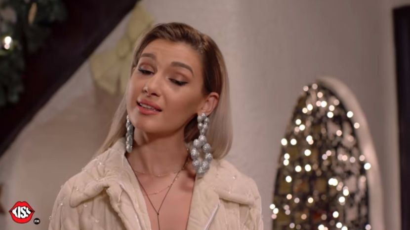 bandicam 2017-12-22 13-07-51-561 - a Alina - Ali poze noi dar puse recent 16