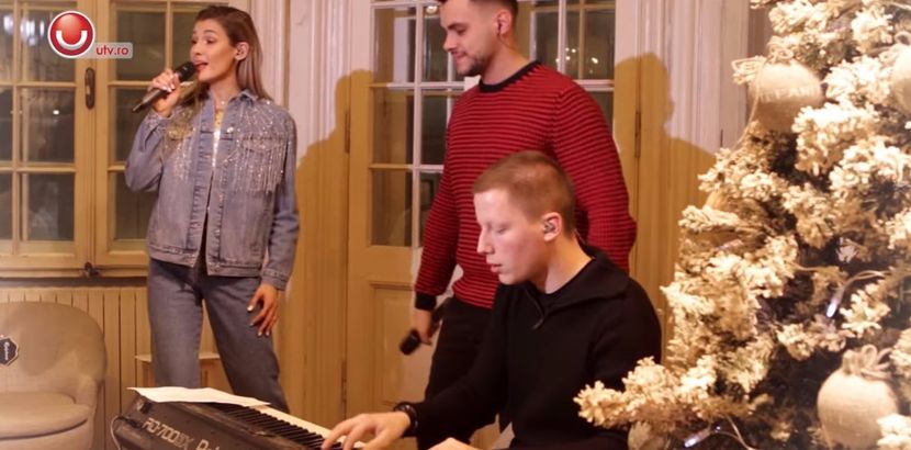 bandicam 2017-12-23 11-54-17-259 - 01 Ereteam Jingle Bells