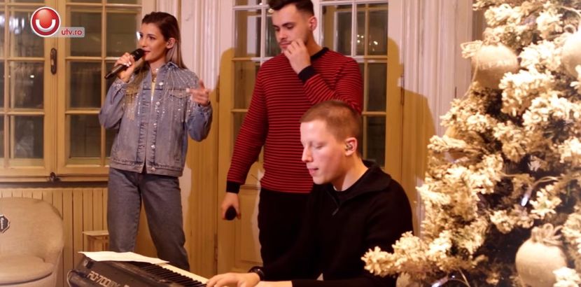 bandicam 2017-12-23 11-54-24-591 - 01 Ereteam Jingle Bells