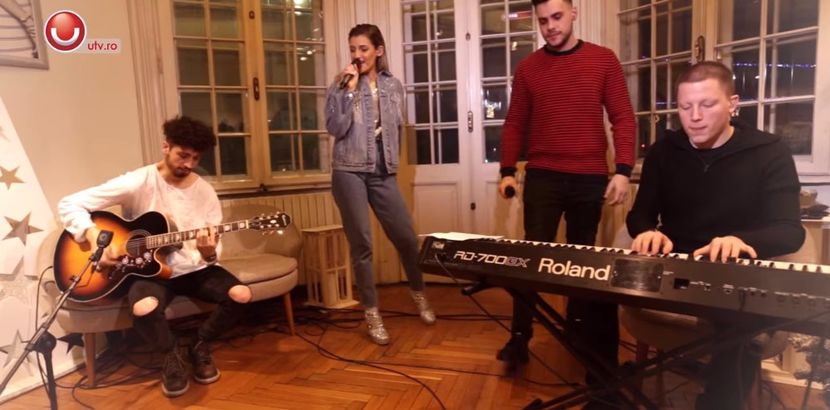 bandicam 2017-12-23 11-54-27-119 - 01 Ereteam Jingle Bells