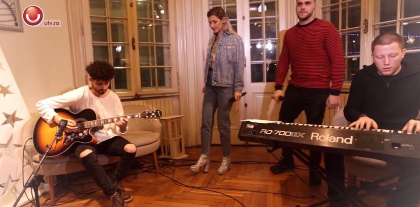 bandicam 2017-12-23 11-54-59-532 - 01 Ereteam Jingle Bells