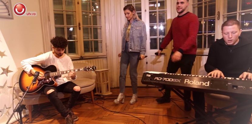 bandicam 2017-12-23 11-54-59-779 - 01 Ereteam Jingle Bells