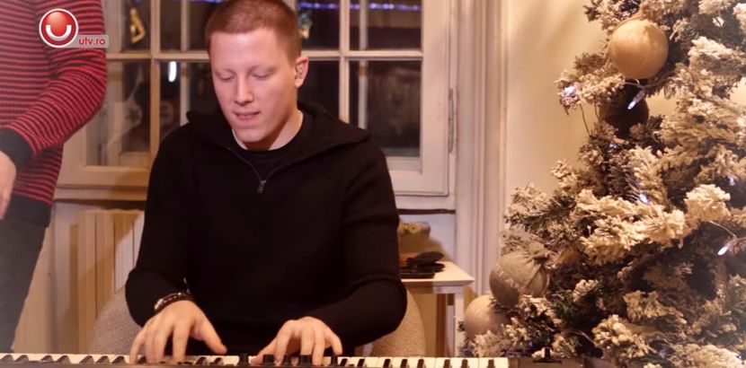 bandicam 2017-12-23 11-55-20-351 - 01 Ereteam Jingle Bells