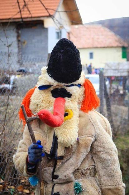  - Pițărăii cu măşti