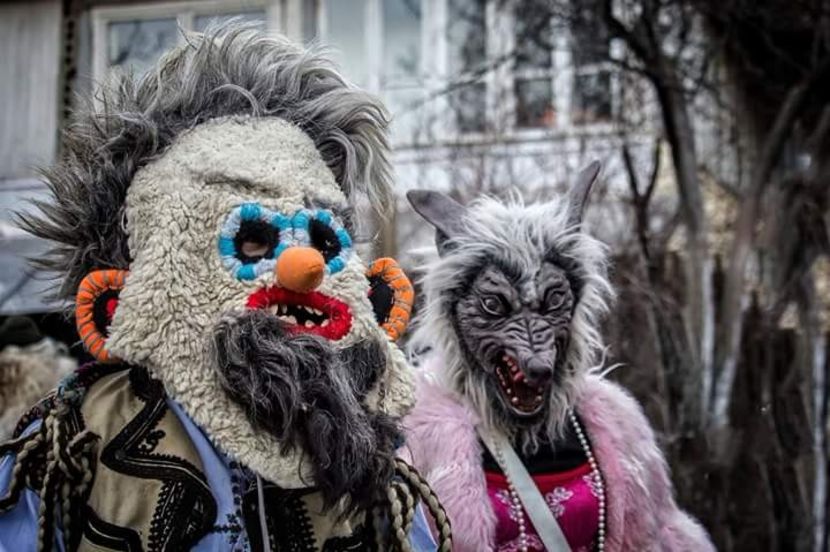  - Pițărăii cu măşti