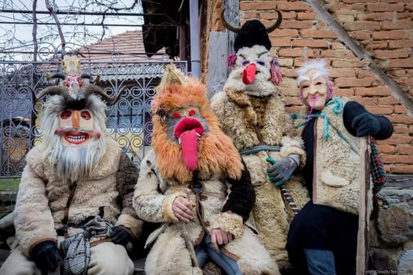  - Pițărăii cu măşti