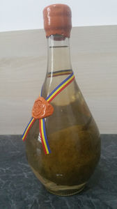  - DE VANZARE PARINCA-RACHIU CU PARA IN STICLA